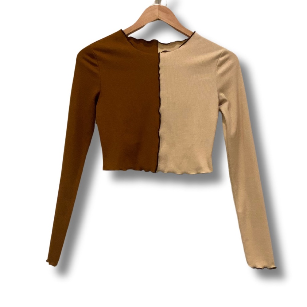 SHEIN two toned crop top in beige and brown. Size Extra Small.